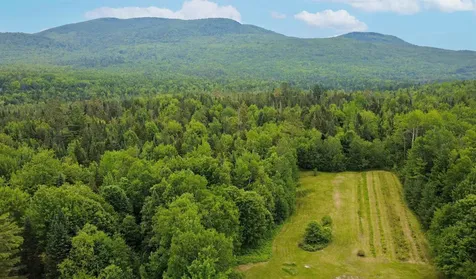 23 Hummingbird Lane Concord VT 05824