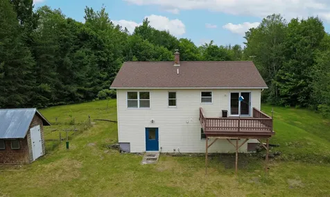 23 Hummingbird Lane Concord VT 05824