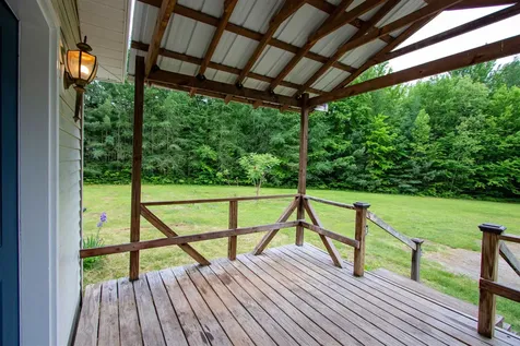 23 Hummingbird Lane Concord VT 05824