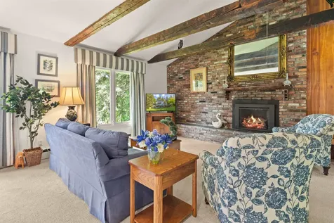 217 Wood Road Stowe VT 05672