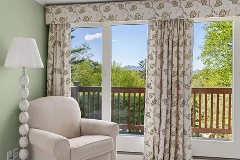 217 Wood Road Stowe VT 05672