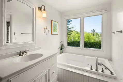217 Wood Road Stowe VT 05672