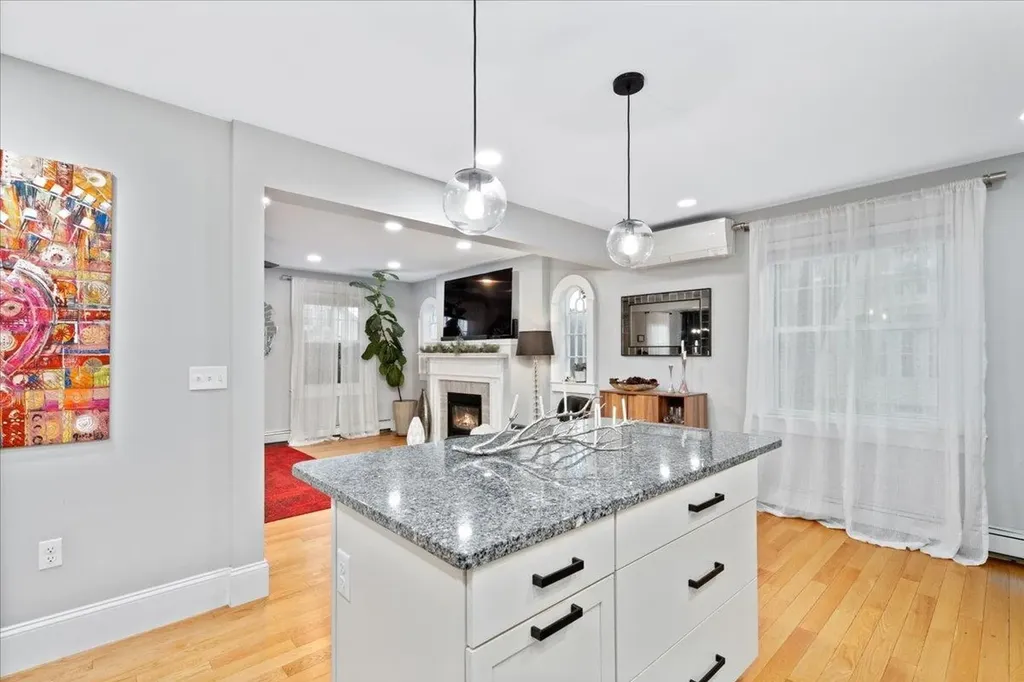 165 Taylor Street Manchester NH 03103