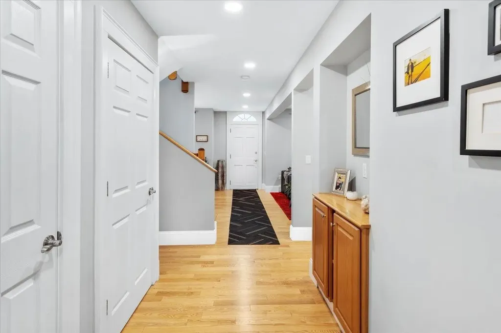 165 Taylor Street Manchester NH 03103