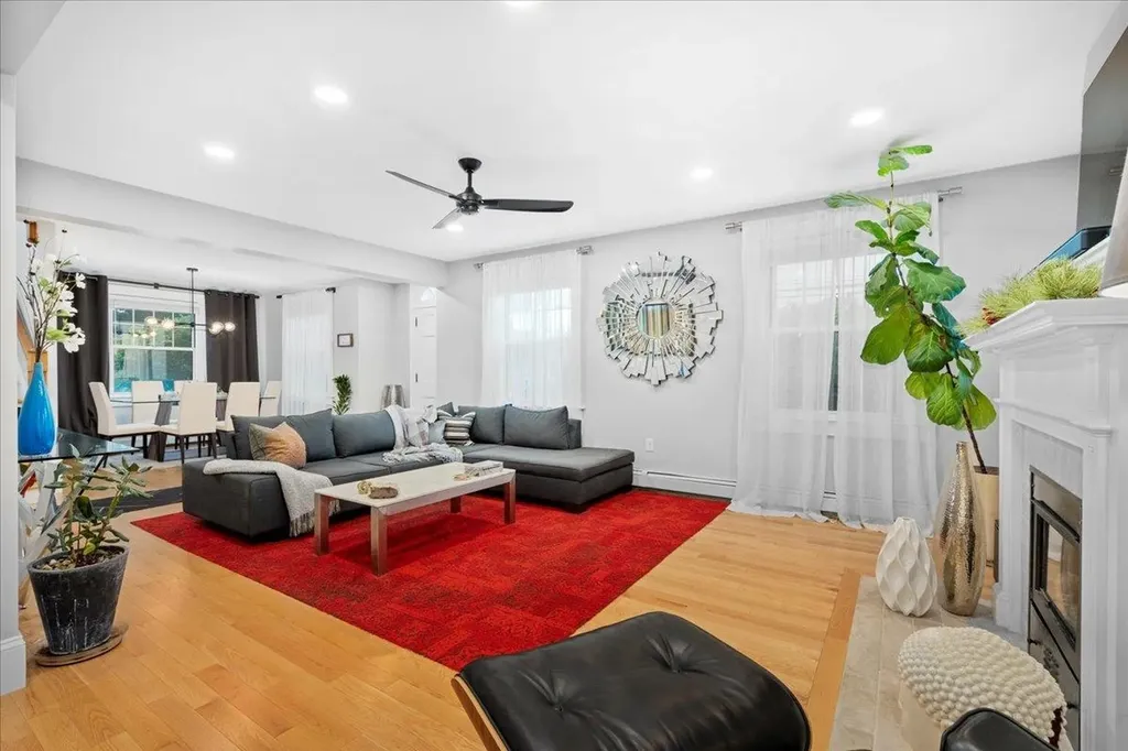 165 Taylor Street Manchester NH 03103