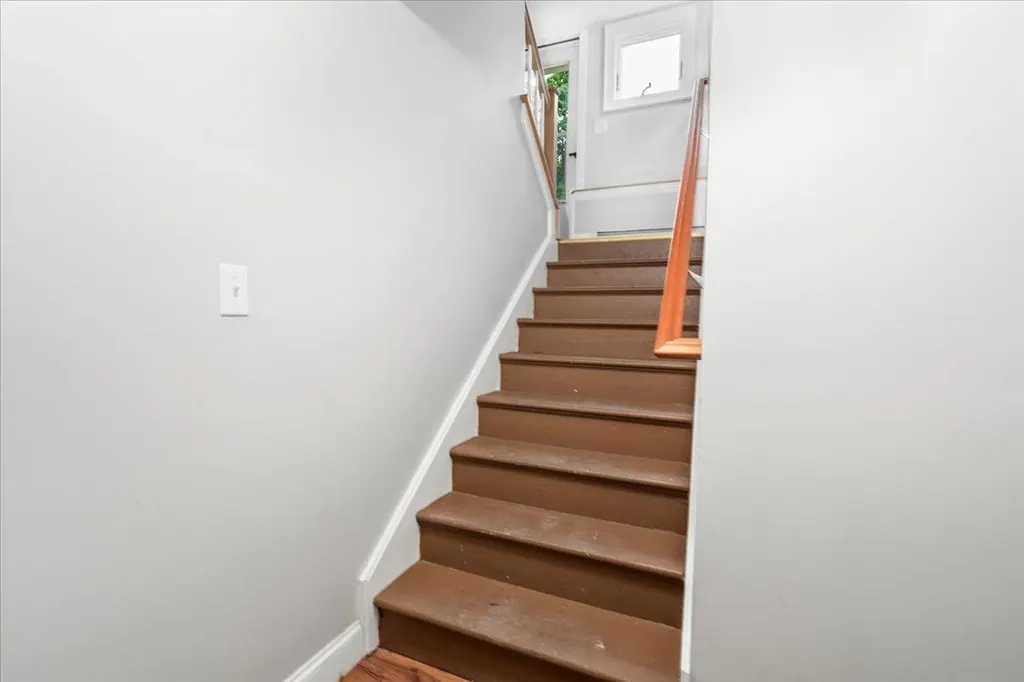 165 Taylor Street Manchester NH 03103