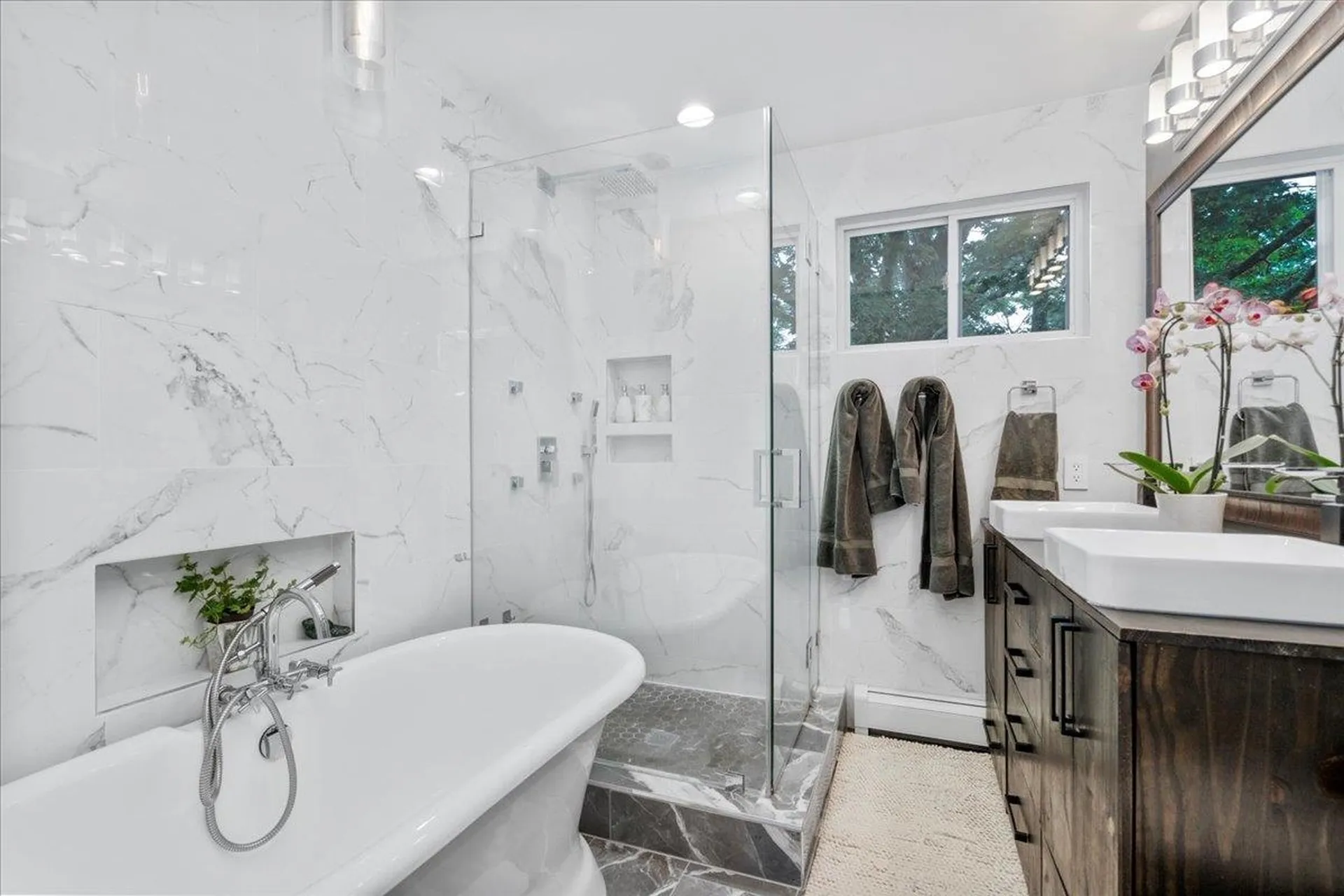 165 Taylor Street Manchester NH 03103