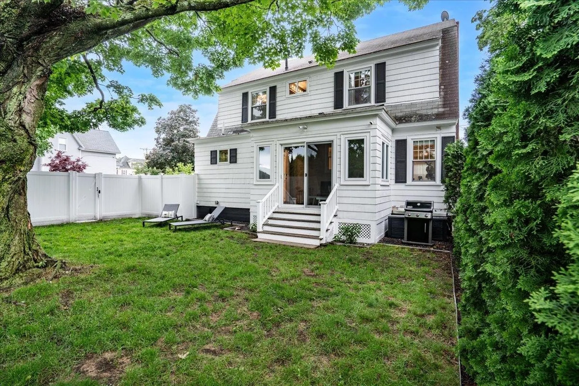 165 Taylor Street Manchester NH 03103