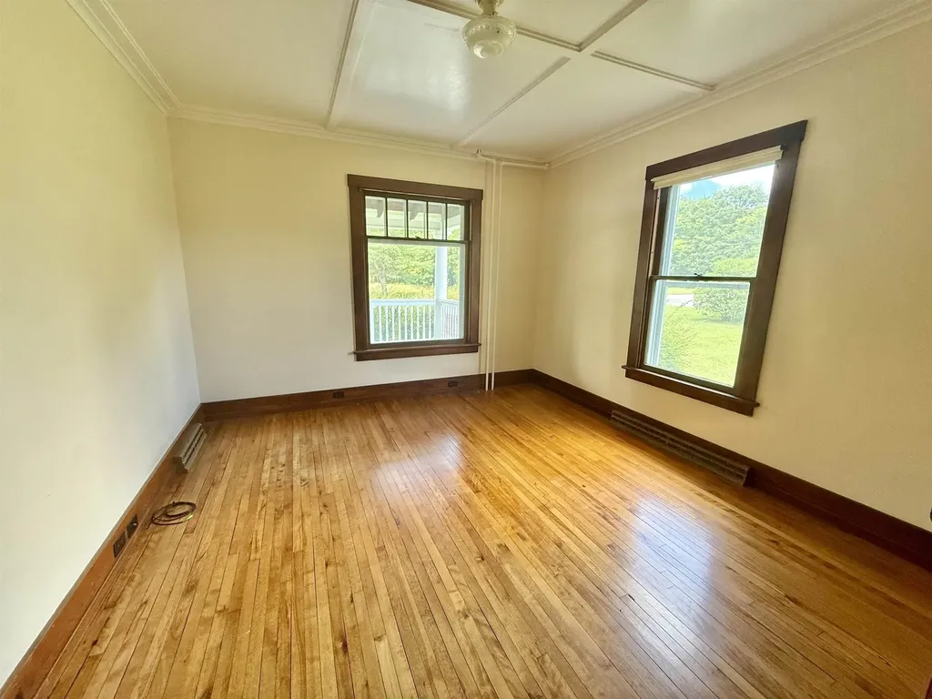 282 Highland Avenue Manchester VT 05255