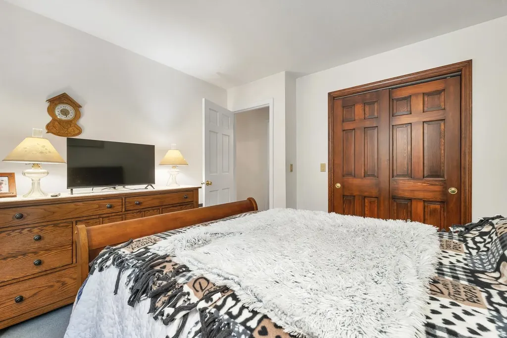 90 Plummer Hill Road Belmont NH 03220