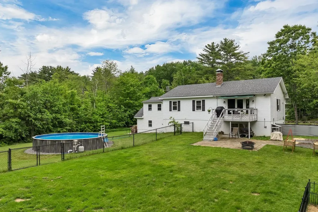 90 Plummer Hill Road Belmont NH 03220