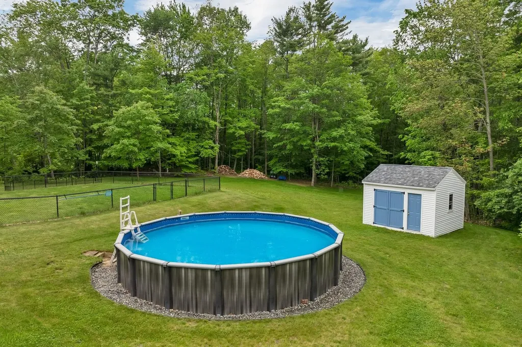 90 Plummer Hill Road Belmont NH 03220