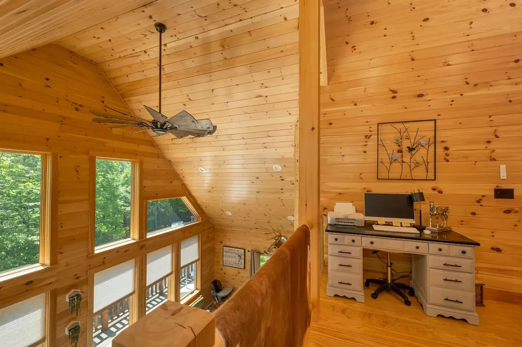 46 Cummings Hill Road Plymouth NH 03264