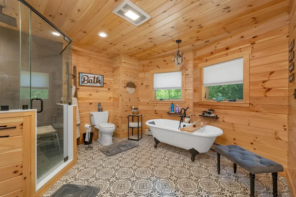 46 Cummings Hill Road Plymouth NH 03264