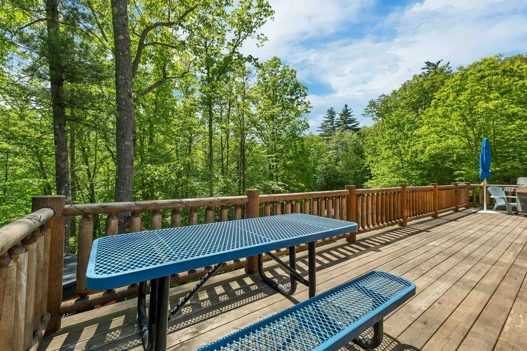 46 Cummings Hill Road Plymouth NH 03264