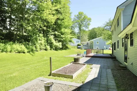 52 Ledgewood Road Claremont NH 03743