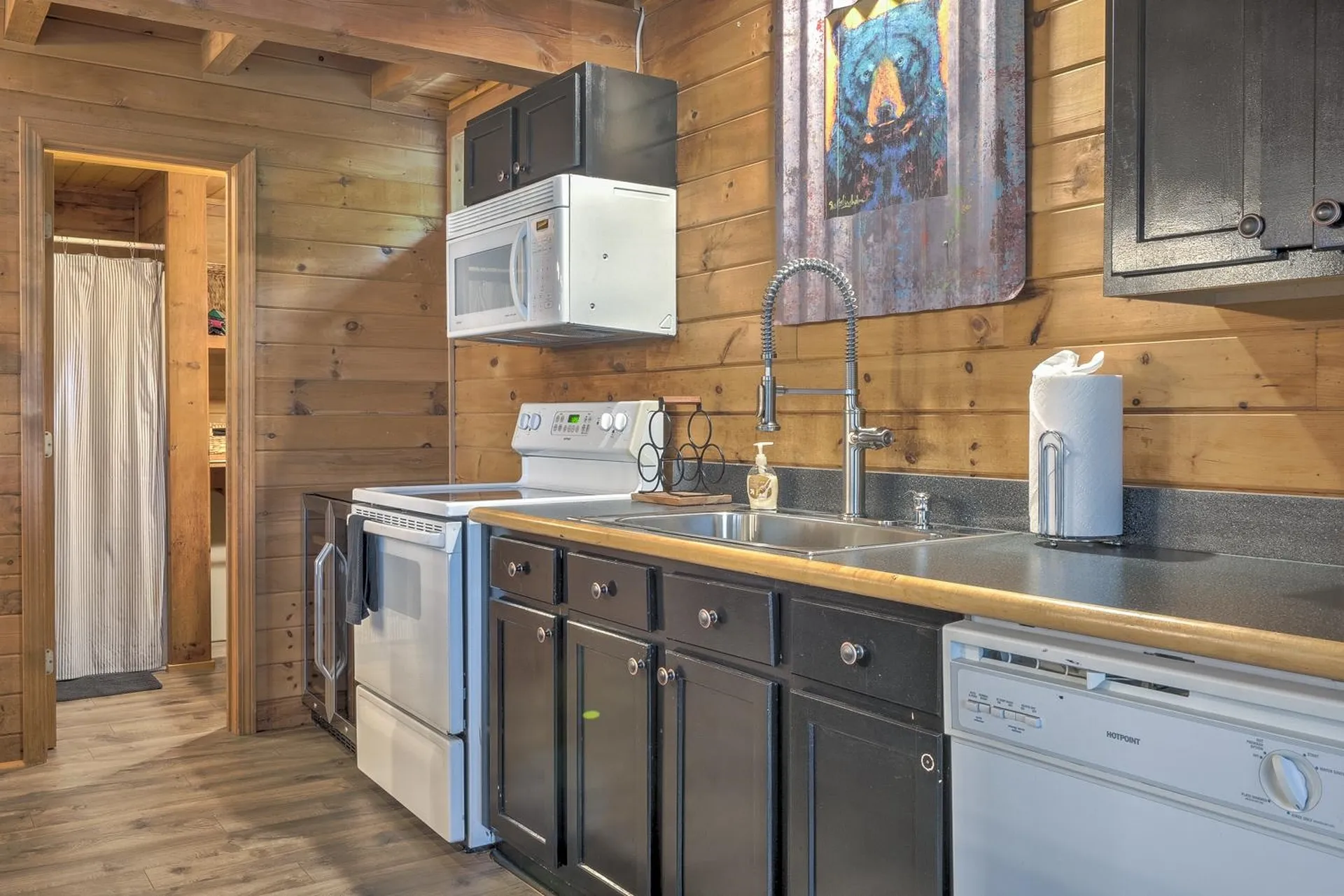 27 Headlands Road Winchester NH 03470