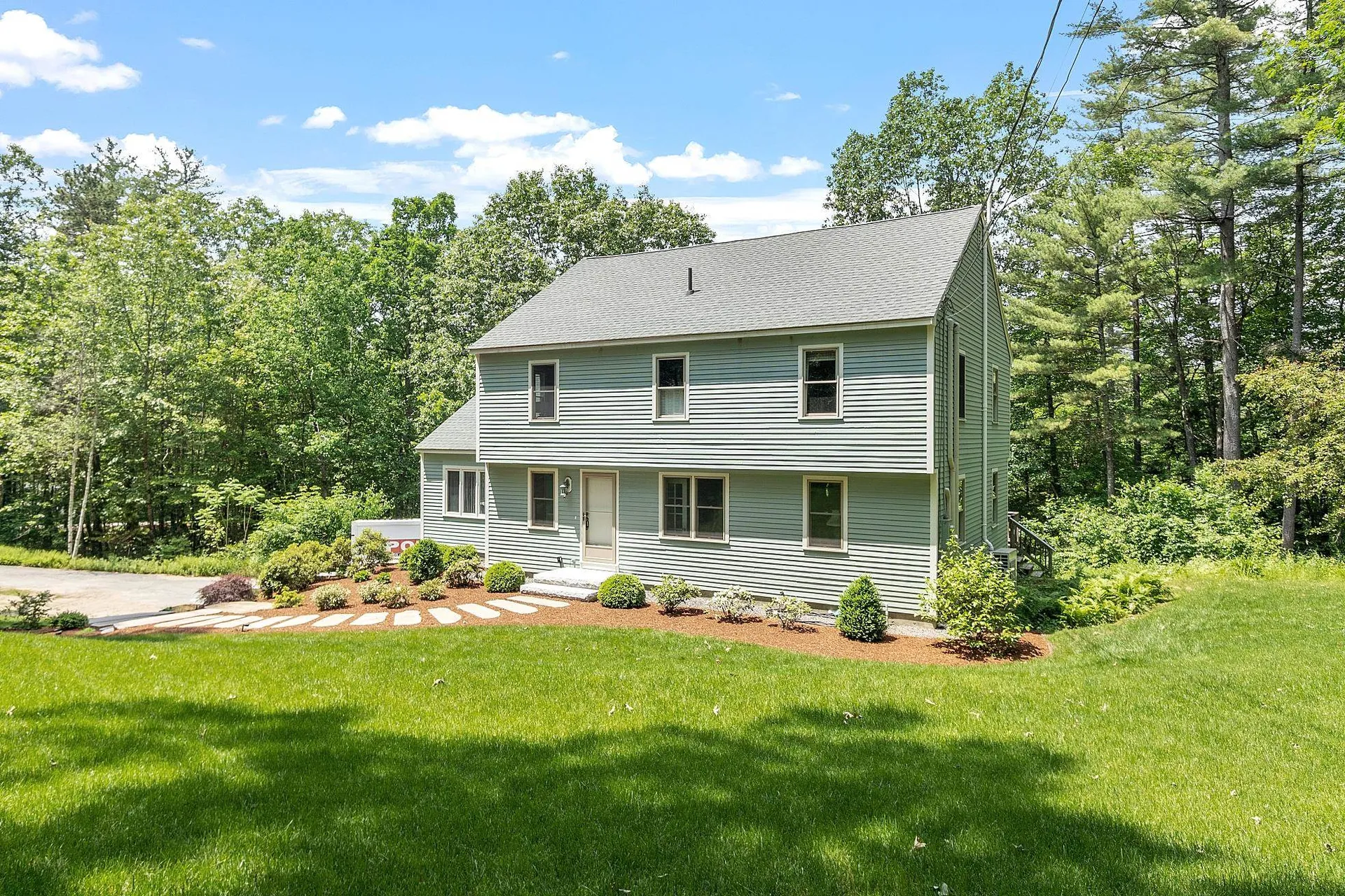 10 Buttonwood Drive Hollis NH 03049