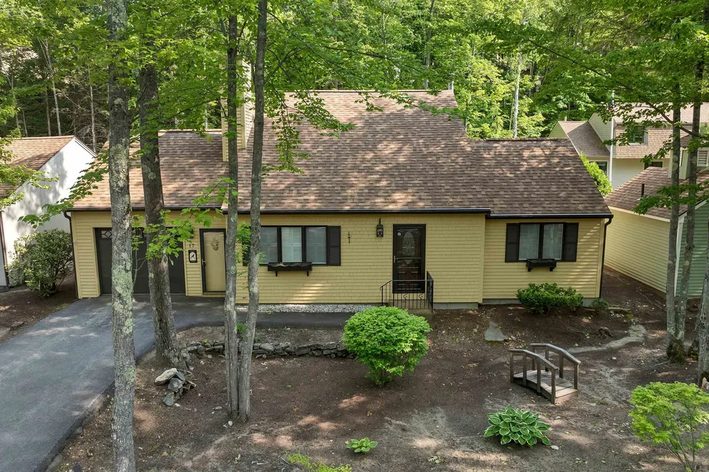 2393 Lake Shore Road Gilford NH 03249