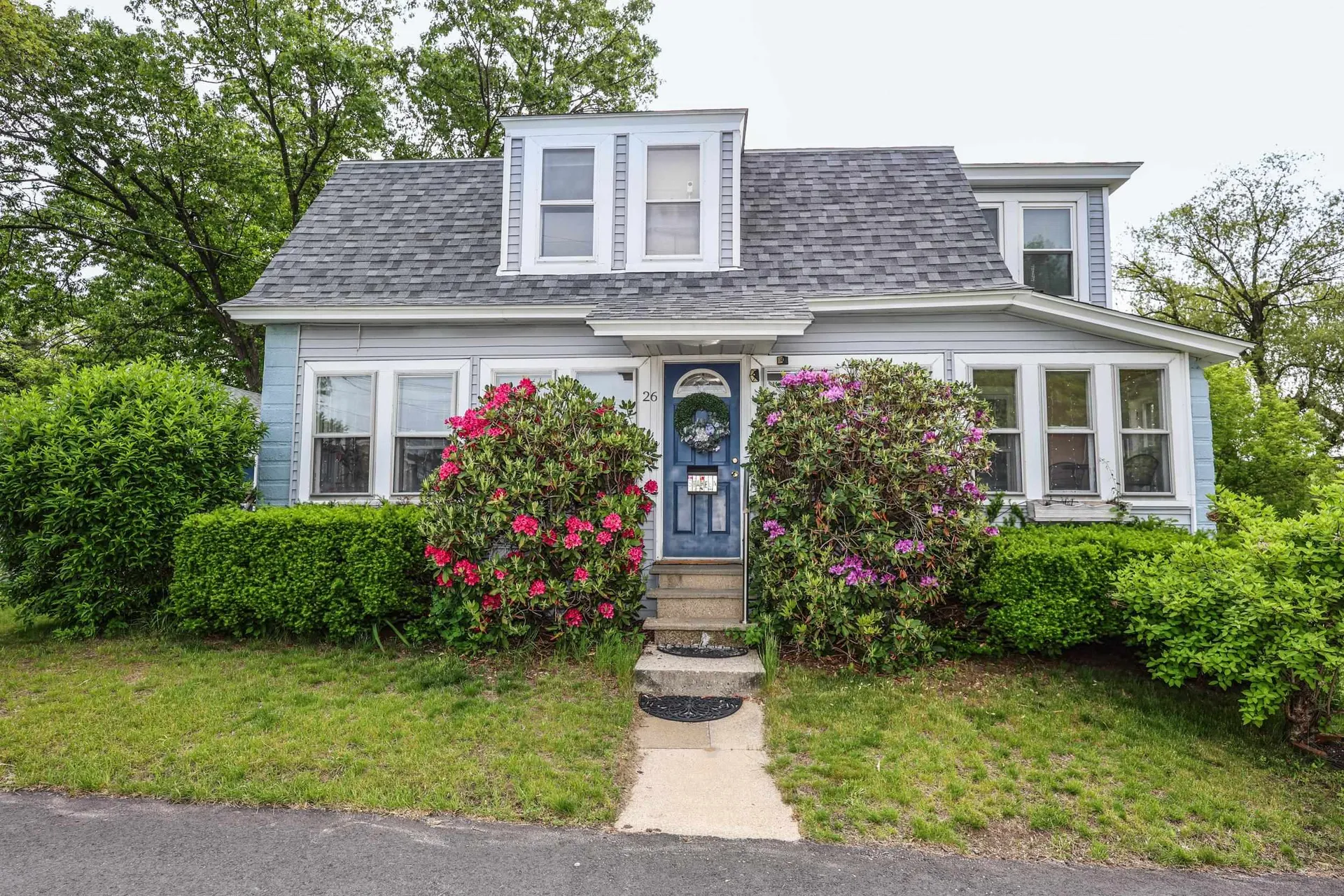 26 Verona Street Nashua NH 03060