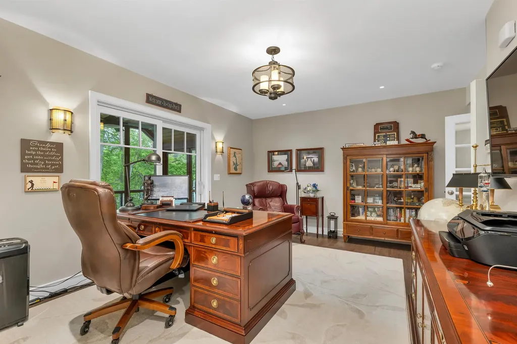 11 Blackberry Lane Wolfeboro NH 03894
