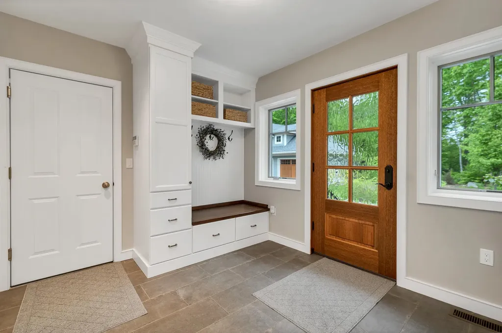 11 Blackberry Lane Wolfeboro NH 03894