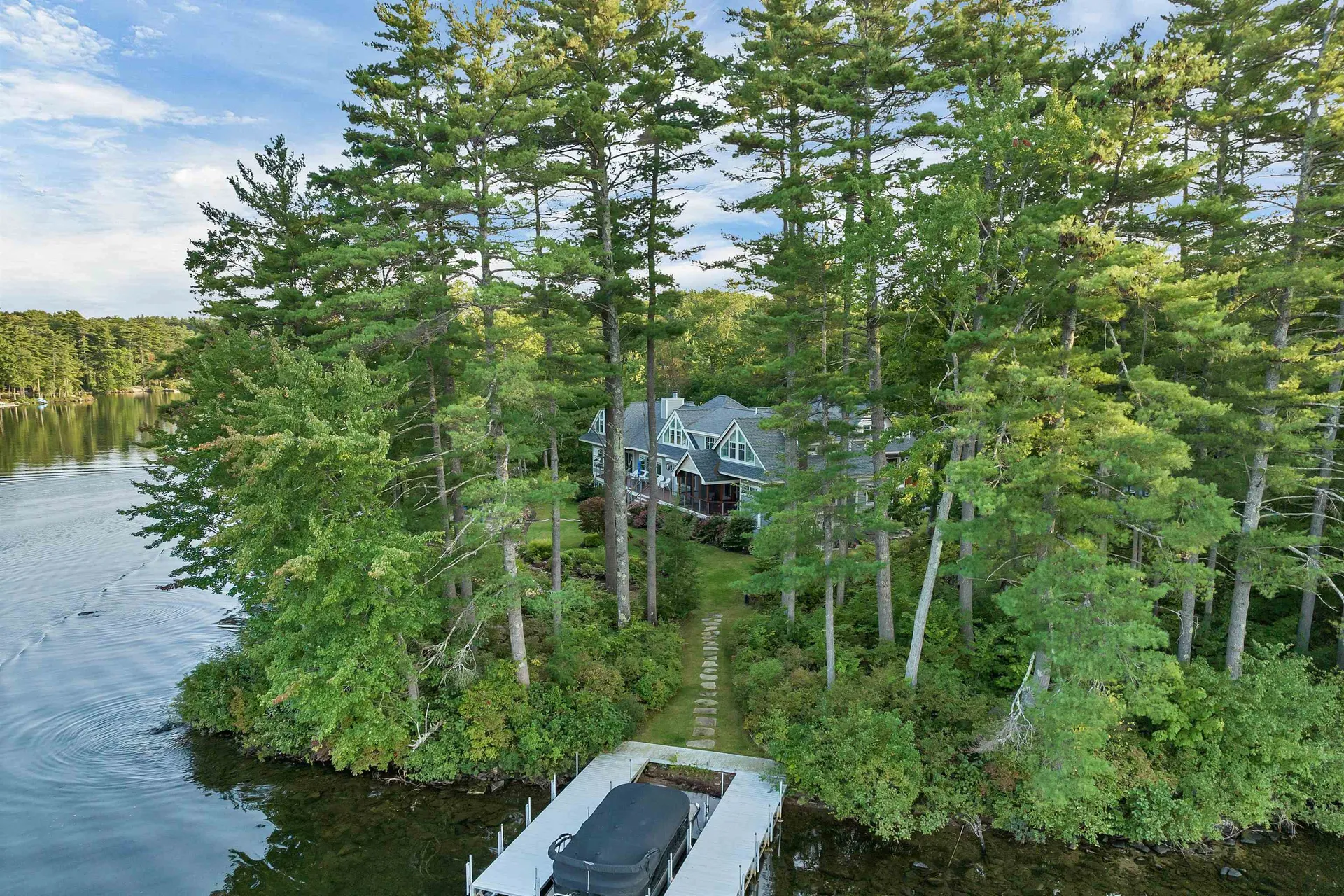 11 Blackberry Lane Wolfeboro NH 03894