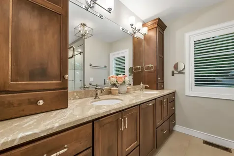 11 Blackberry Lane Wolfeboro NH 03894