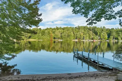 11 Blackberry Lane Wolfeboro NH 03894