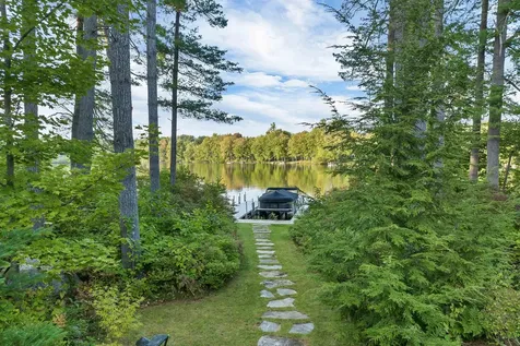 11 Blackberry Lane Wolfeboro NH 03894