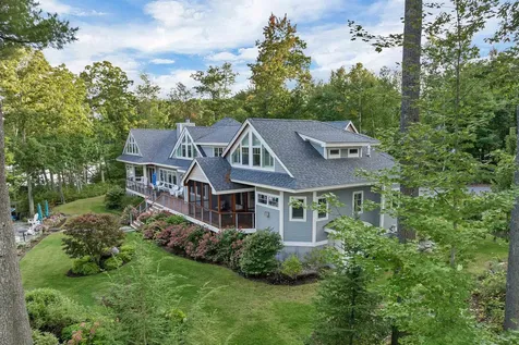 11 Blackberry Lane Wolfeboro NH 03894