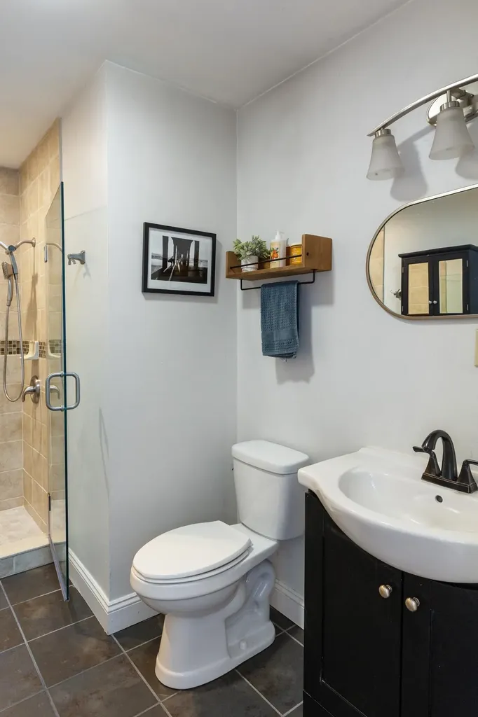 108 Loomis Street Burlington VT 05401