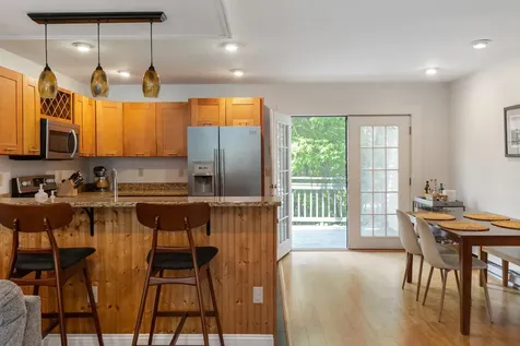 108 Loomis Street Burlington VT 05401