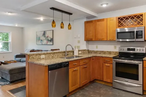 108 Loomis Street Burlington VT 05401