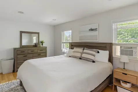 108 Loomis Street Burlington VT 05401