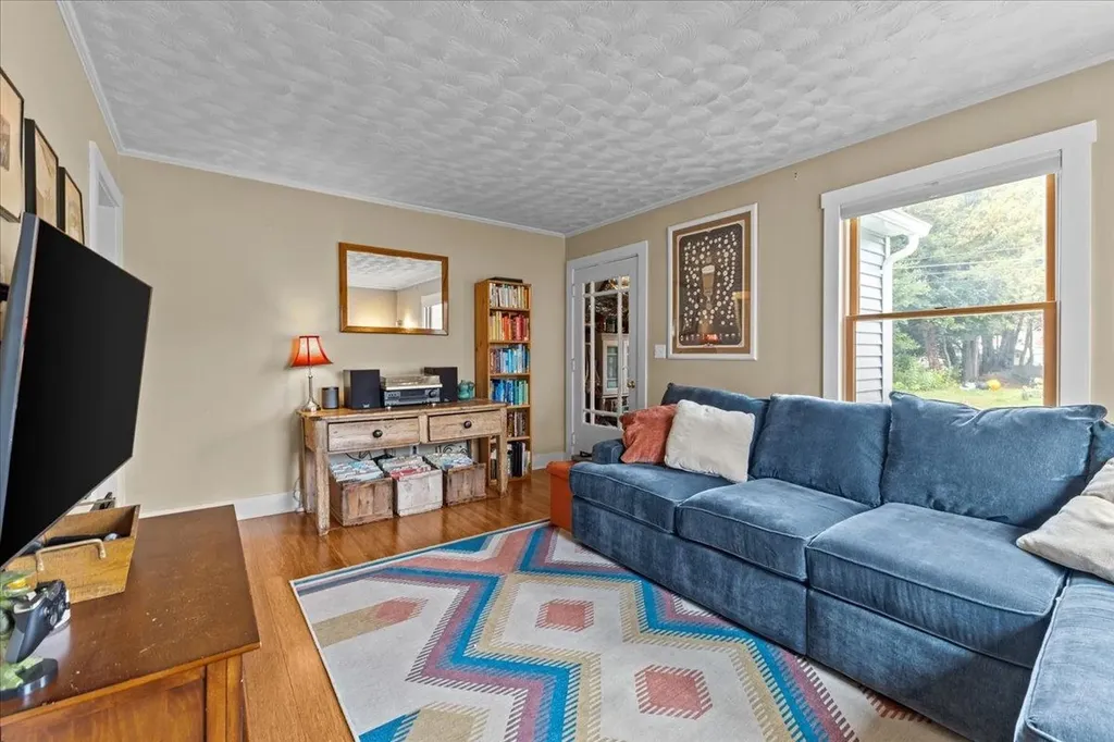 11 Barrett Street South Burlington VT 05403
