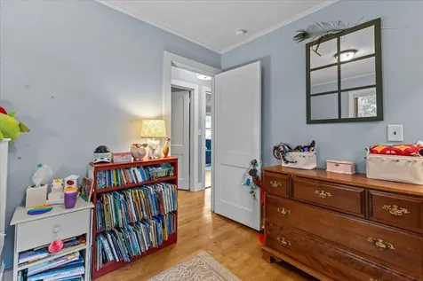 11 Barrett Street South Burlington VT 05403