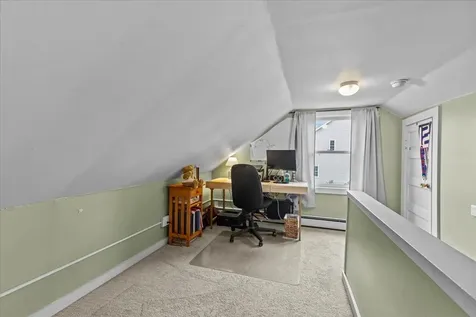 11 Barrett Street South Burlington VT 05403