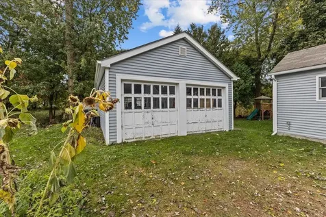 11 Barrett Street South Burlington VT 05403