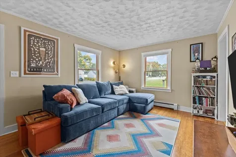 11 Barrett Street South Burlington VT 05403