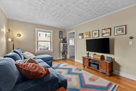 11 Barrett Street South Burlington VT 05403