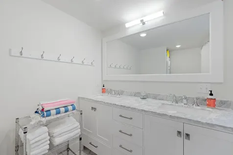 8 Snow Road Newbury NH 03255