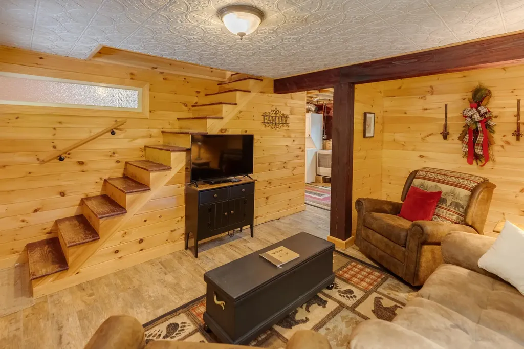 3233 Stinson Lake Road Ellsworth NH 03266