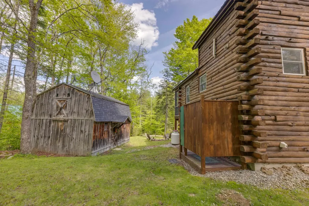 3233 Stinson Lake Road Ellsworth NH 03266