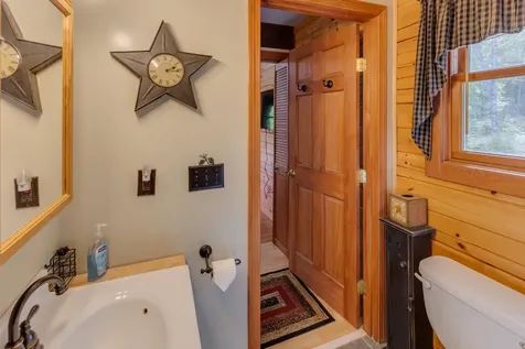 3233 Stinson Lake Road Ellsworth NH 03266