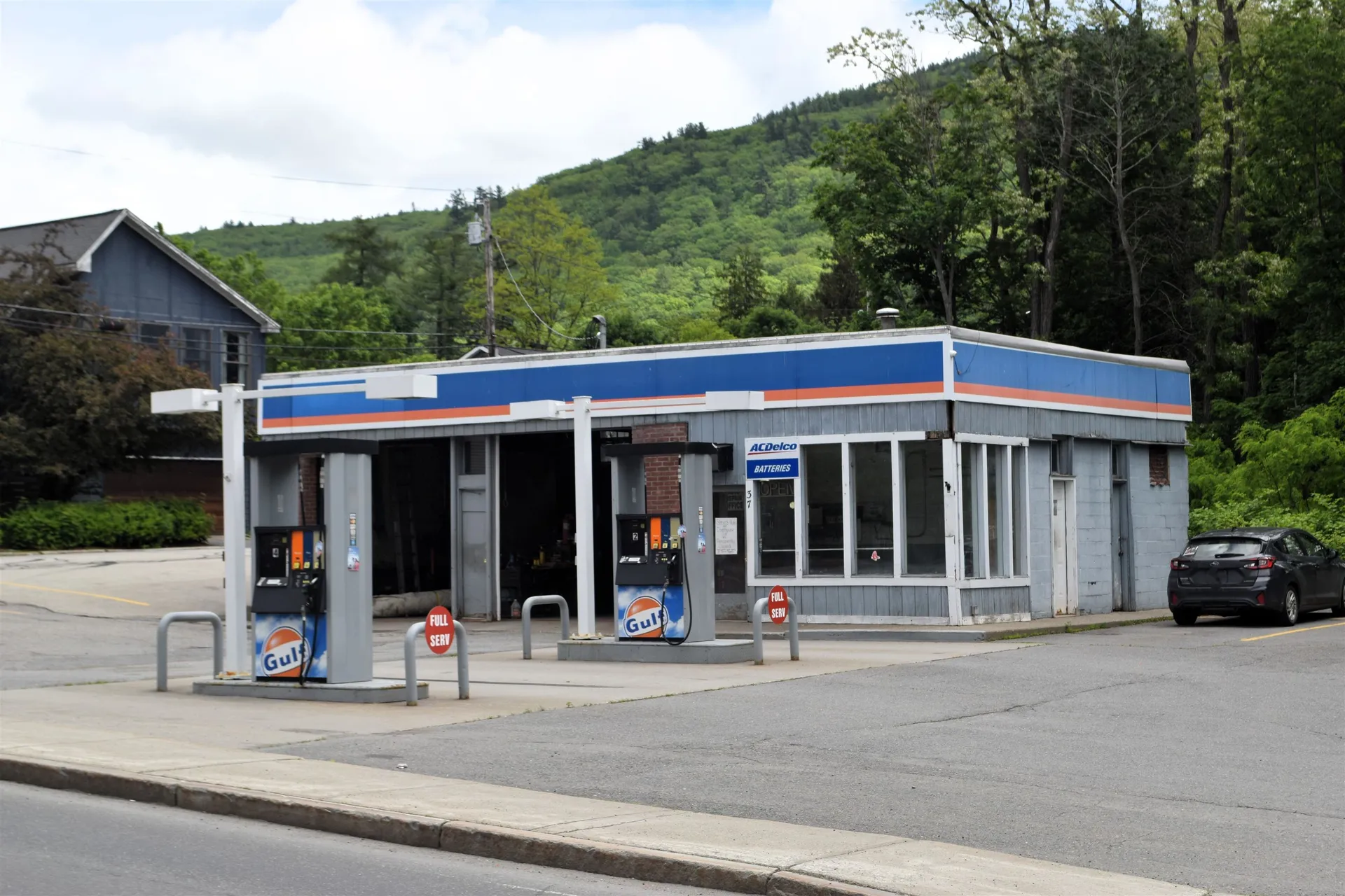 37 Putney Road Brattleboro VT 05301