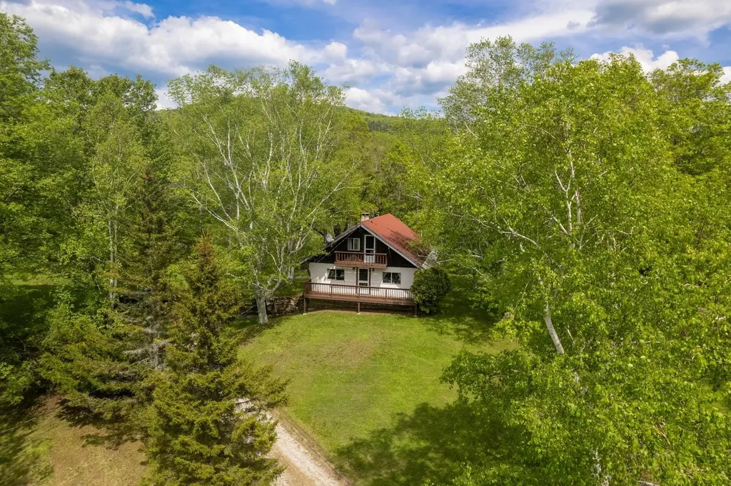 493 East Road Tinmouth VT 05773