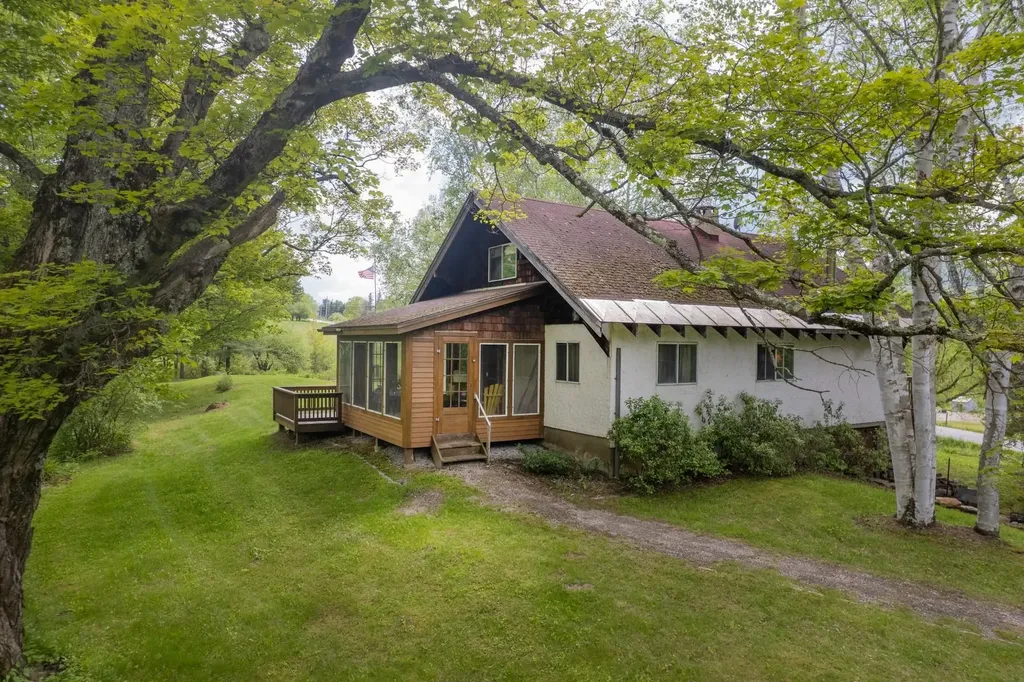 493 East Road Tinmouth VT 05773