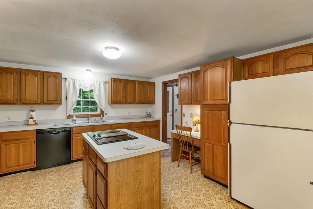 210 Province Road Belmont NH 03220