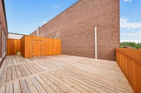 609 Main Street Laconia NH 03246